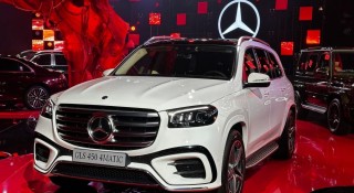 Ảnh thực tế Mercedes-Benz GLS 450 2025 tại Việt Nam: Xe được nâng cấp những gì so với bản cũ?